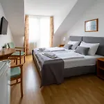 Forras Hotel 3*