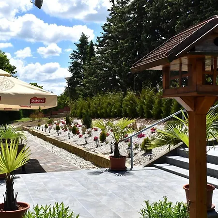 Ξενοδοχείο Forras 3*